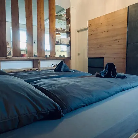 Apartment Atelier - Kunstvoll Verweilen *