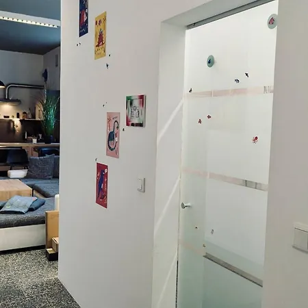 Atelier - Kunstvoll Verweilen Apartment Ichtershausen